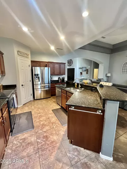 Kitchen - 867 S Del Rio Ct, Apache Junction, AZ 85120 photo 2 of 2