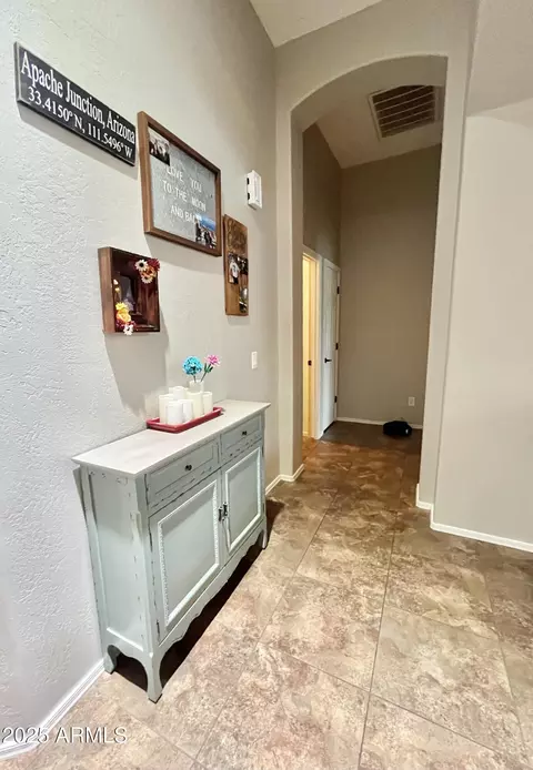 Entry Way - 867 S Del Rio Ct, Apache Junction, AZ 85120 photo 2 of 3