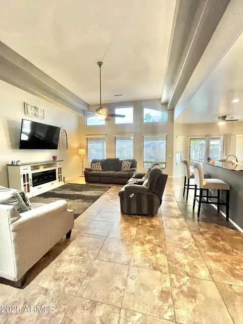 Living - 867 S Del Rio Ct, Apache Junction, AZ 85120 photo 1 of 2
