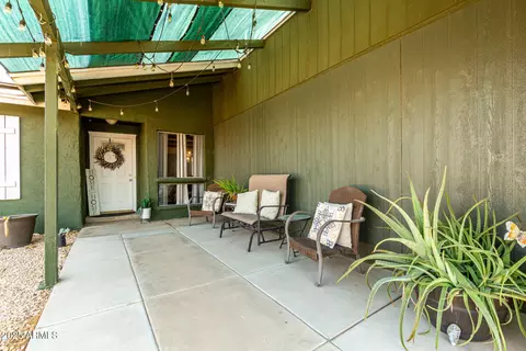 4043 E Burgess Ln, Phoenix, AZ 85042 photo 4