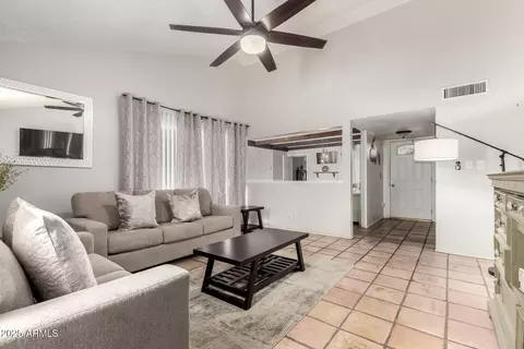 4043 E Burgess Ln, Phoenix, AZ 85042 photo 7