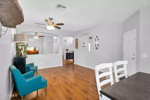 Entry Way - 3111 E Hobart St, Gilbert, AZ 85296 photo 5 of 6