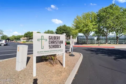 Exterior - 3111 E Hobart St, Gilbert, AZ 85296 photo 11 of 18