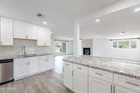 3743 E Coronado Rd, Phoenix, AZ 85008 photo 13