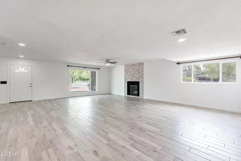 3743 E Coronado Rd, Phoenix, AZ 85008 photo 11