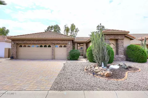 10829 E Regal Dr, Sun Lakes, AZ 85248