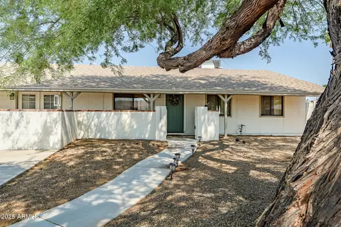 15243 N 37th Pl, Phoenix, AZ 85032