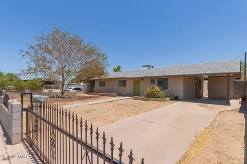 8437 S 5th Dr, Phoenix, AZ 85041