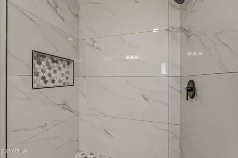 Bath - 2039 E Stanford Dr, Tempe, AZ 85283 photo 2 of 4
