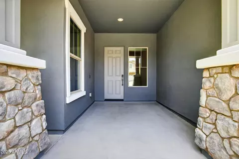 2911 E Appaloosa Rd, Gilbert, AZ 85296 photo 4