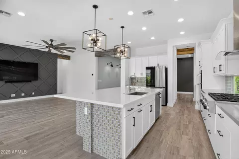 2911 E Appaloosa Rd, Gilbert, AZ 85296 photo 10