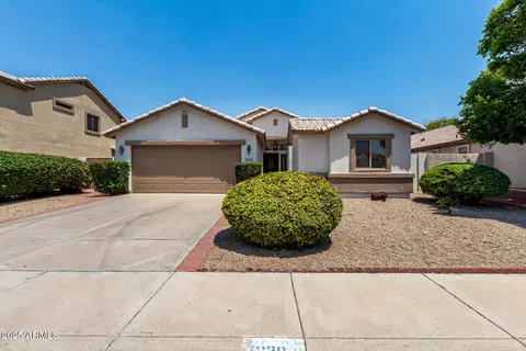 7028 W Keim Dr, Glendale, AZ 85303