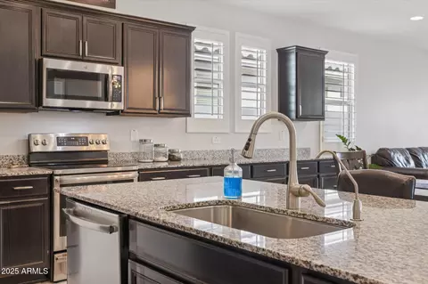 Kitchen - 10047 E Wavelength Ave, Mesa, AZ 85212 photo 2 of 3