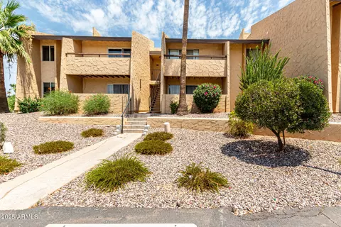 8055 E Thomas Rd #C211, Scottsdale, AZ 85251