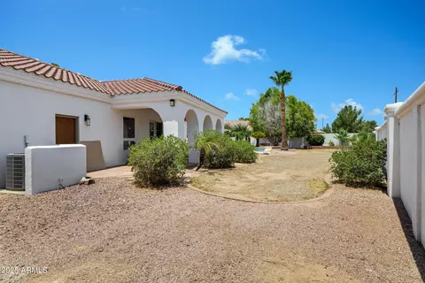 Exterior - 4386 E Harwell Ct, Gilbert, AZ 85234 photo 7 of 17