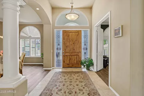 Entry Way - 4386 E Harwell Ct, Gilbert, AZ 85234 photo 2 of 8