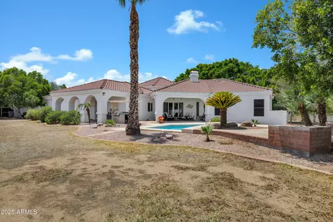 Exterior - 4386 E Harwell Ct, Gilbert, AZ 85234 photo 3 of 17