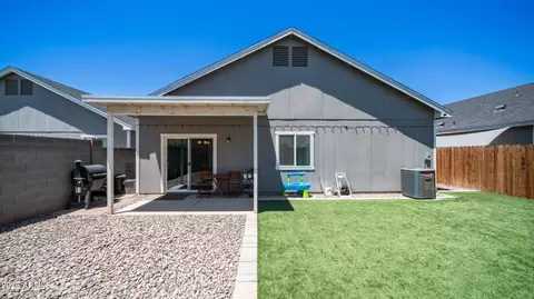 4931 S 11th Pl, Phoenix, AZ 85040 photo 3