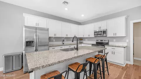 4931 S 11th Pl, Phoenix, AZ 85040 photo 13