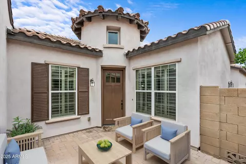 Exterior - 2040 E Geronimo St, Chandler, AZ 85225 photo 5 of 5