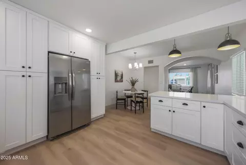 Kitchen - 3239 E Virginia Ave, Phoenix, AZ 85008 photo 3 of 4