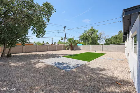 Exterior - 3239 E Virginia Ave, Phoenix, AZ 85008 photo 7 of 8