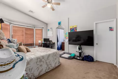 Bedroom - 4620 S 24th Ln, Phoenix, AZ 85041 photo 1 of 6