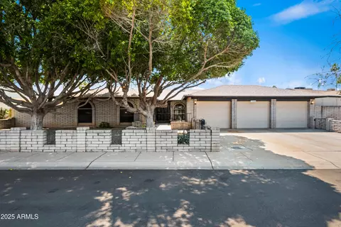 7509 N 46th Dr, Glendale, AZ 85301