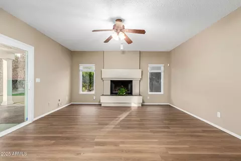 Living - 2326 E Mallard Ct, Gilbert, AZ 85234 photo 4 of 8