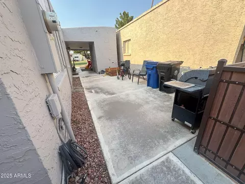 Exterior - 2125 N Recker Rd, Mesa, AZ 85215 photo 2 of 4