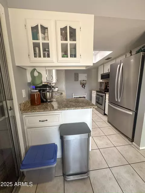 Kitchen - 2125 N Recker Rd, Mesa, AZ 85215 photo 3 of 4