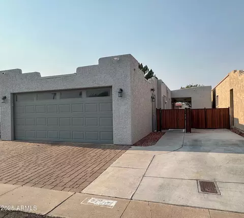 2125 N Recker Rd, Mesa, AZ 85215