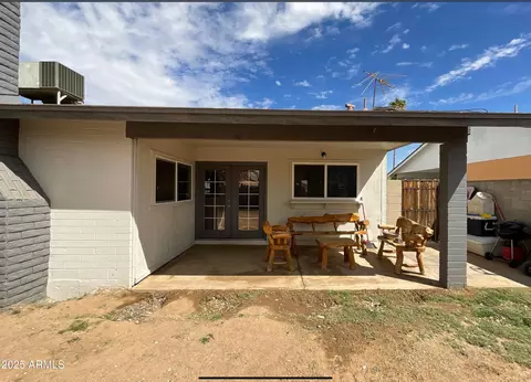 Exterior - 4138 N 79th Ave, Phoenix, AZ 85033 photo 2 of 4