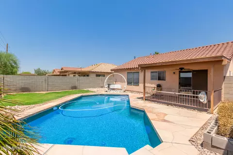 Exterior - 10955 E Flossmoor Ave, Mesa, AZ 85208 photo 5 of 8