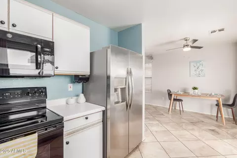 Kitchen - 10955 E Flossmoor Ave, Mesa, AZ 85208 photo 3 of 3
