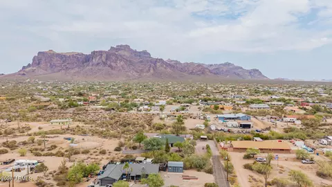 View/Area - 1061 N Arroya Rd, Apache Junction, AZ 85119 photo 10 of 13