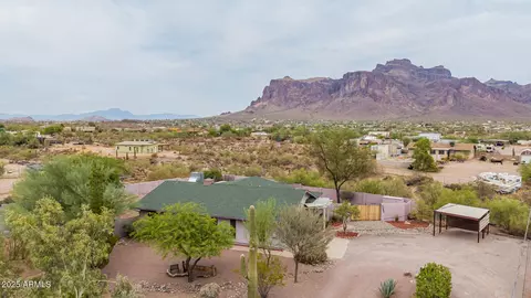 View/Area - 1061 N Arroya Rd, Apache Junction, AZ 85119 photo 1 of 13