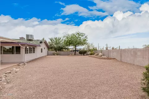 Exterior - 1061 N Arroya Rd, Apache Junction, AZ 85119 photo 8 of 12