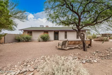 1061 N Arroya Rd, Apache Junction, AZ 85119