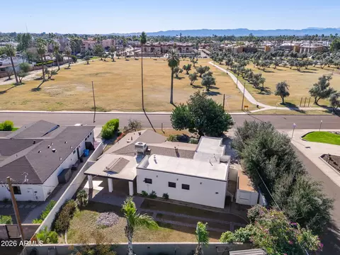 3002 E Glenrosa Ave, Phoenix, AZ 85016