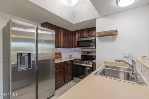 Kitchen - 1720 E Thunderbird Rd #2003, Phoenix, AZ 85022 photo 1 of 1
