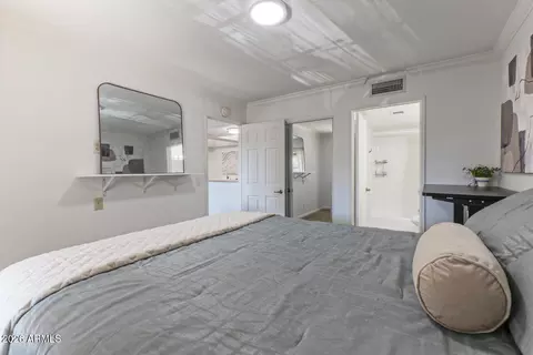 Bedroom - 1720 E Thunderbird Rd #2003, Phoenix, AZ 85022 photo 1 of 3