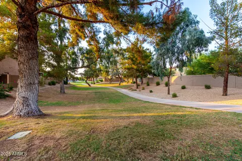 Exterior - 670 E Betsy Ln, Gilbert, AZ 85296 photo 21 of 22