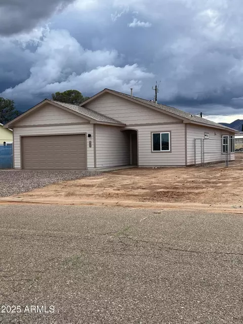 106 N 1st St #B, Sierra Vista, AZ 85635