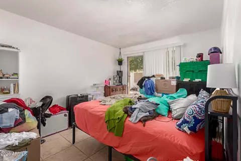 Bedroom - 1319 E Vista Ave, Phoenix, AZ 85020 photo 4 of 11