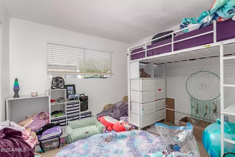 Bedroom - 1319 E Vista Ave, Phoenix, AZ 85020 photo 7 of 11
