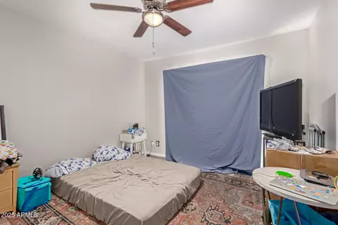 Bedroom - 1319 E Vista Ave, Phoenix, AZ 85020 photo 1 of 11