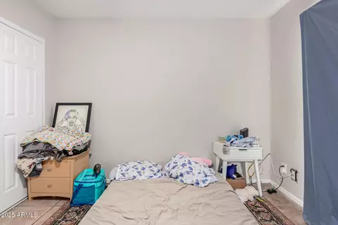 Bedroom - 1319 E Vista Ave, Phoenix, AZ 85020 photo 2 of 11
