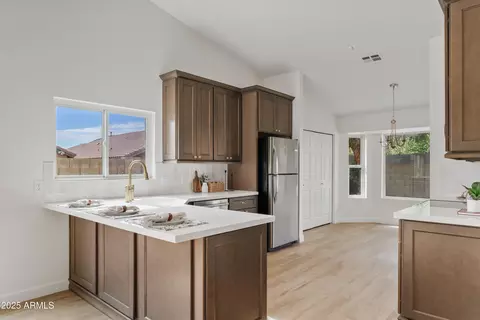 Kitchen - 550 E Appaloosa Rd, Gilbert, AZ 85296 photo 1 of 4