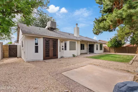 Exterior - 550 E Appaloosa Rd, Gilbert, AZ 85296 photo 4 of 6